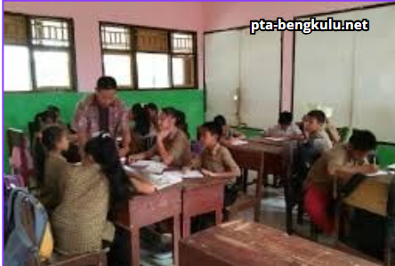 Kualitas Pendidikan dan Kesejahteraan Guru di NTT